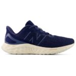 New Balance - Fresh Foam Arishi V4 - Sneaker Gr 13 blau/beige