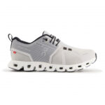 On - Women's Cloud 5 Waterproof - Sneaker Gr 36;36