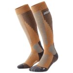 CEP - Touring Compression Socks Skiing Tall V2 - Skisocken Gr V braun